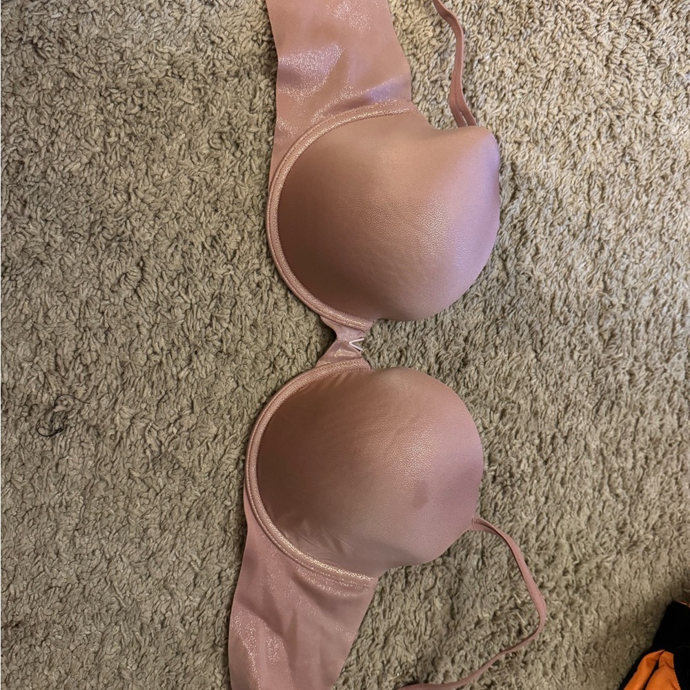 Pink VS Bra